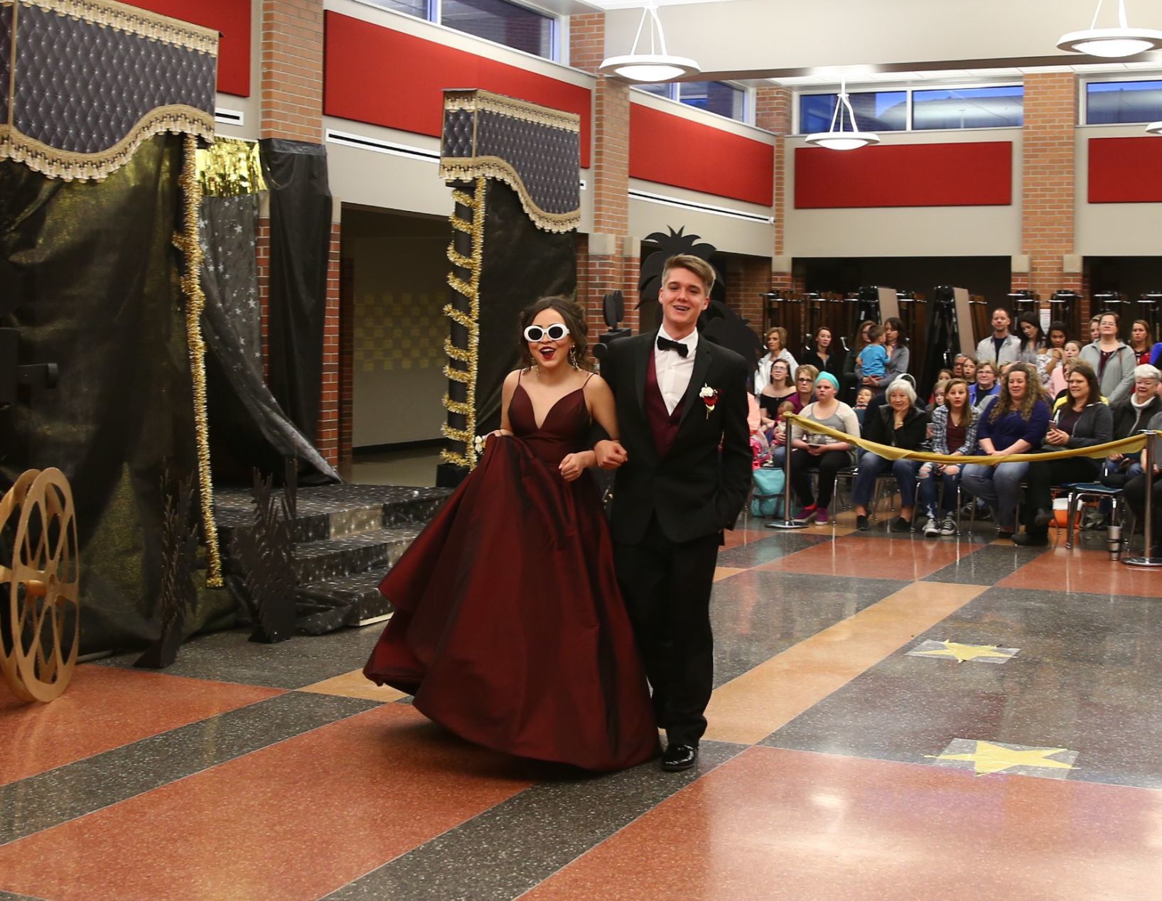MC Prom 2018 (15).JPG